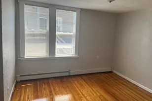 27 Warren Ave, Malden, MA 02148 - Photo 12