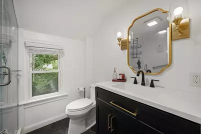212 Emerson St, Springfield, MA 01118 - Photo 18