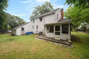 212 Emerson St, Springfield, MA 01118 - Photo 36