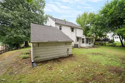 212 Emerson St, Springfield, MA 01118 - Photo 34