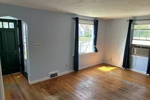 42 Clairmont Ave, Chicopee, MA 01013 - Photo 14