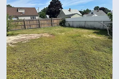 42 Clairmont Ave., Chicopee, MA 01013 - Photo 6