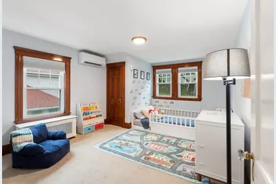 16 Elm St, Medford, MA 02155 - Photo 24