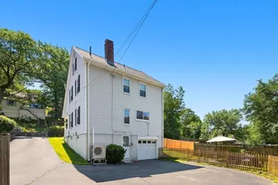 16 Elm St, Medford, MA 02155 - Photo 36