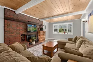 34 Basset St, Lynn, MA 01902 - Photo 8