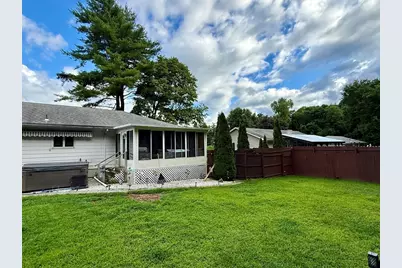 1117 Overlook Dr, Palmer, MA 01069 - Photo 6