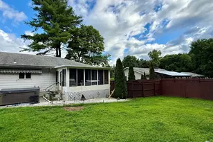 1117 Overlook Dr, Palmer, MA 01069 - Photo 6