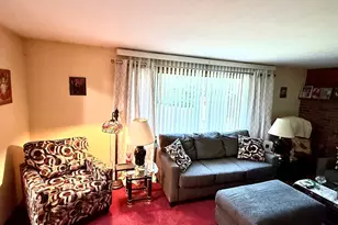 1117 Overlook Dr, Palmer, MA 01069 - Photo 10