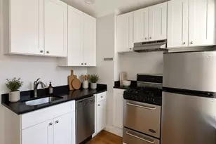 61 Phillips St, Boston, MA 02114 - Photo 6