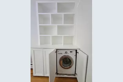61 Phillips St #3, Boston, MA 02114 - Photo 4