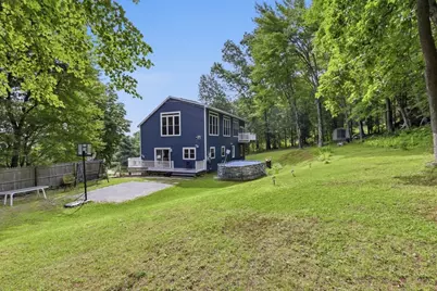 70 High St, Monson, MA 01057 - Photo 36