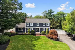 90 Strawberry Ln, Abington, MA 02351 - Photo 36