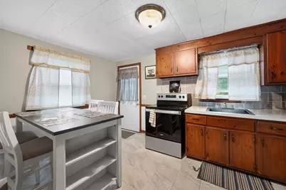 46-48 Fenwick St, Springfield, MA 01109 - Photo 12