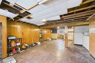 541 Woodman St, Fall River, MA 02724 - Photo 36