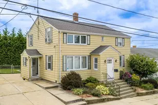 541 Woodman St, Fall River, MA 02724 - Photo 1