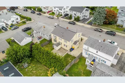 541 Woodman St, Fall River, MA 02724 - Photo 6