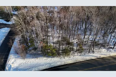 319 West St, Uxbridge, MA 01569 - Photo 2