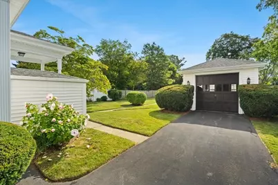122 Davenport Street, Taunton, MA 02780 - Photo 4