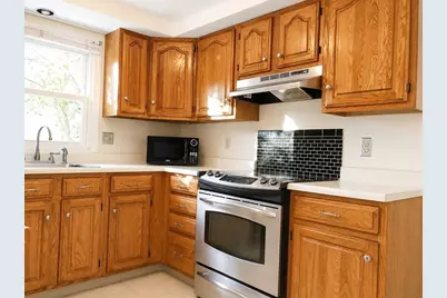 160 Cypress Street #160, Watertown, MA 02472 - Photo 6