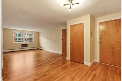 15 Commonwealth Court #10, Boston, MA 02135 - Photo 8