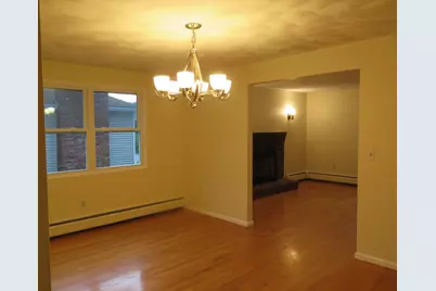 2A Bryon Rd #2A, Newton, MA 02467 - Photo 4