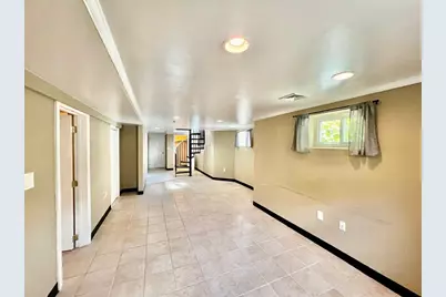 18 Rice Street #1, Cambridge, MA 02140 - Photo 12