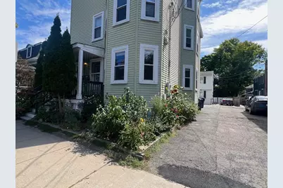 18 Rice Street #1, Cambridge, MA 02140 - Photo 1