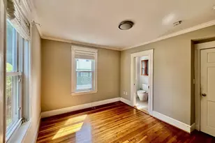 18 Rice St, Cambridge, MA 02140 - Photo 8