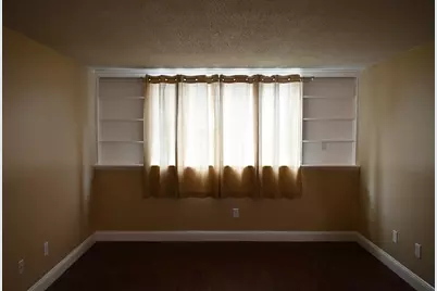 5455 N Main St #4A, Fall River, MA 02720 - Photo 4
