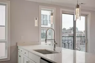 87 Medford, Medford, MA 02155 - Photo 4