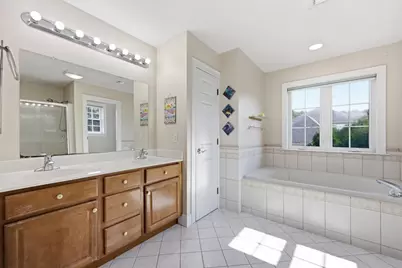32 Waterford Dr, Westfield, MA 01085 - Photo 20