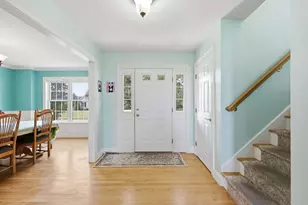 32 Waterford Dr, Westfield, MA 01085 - Photo 4