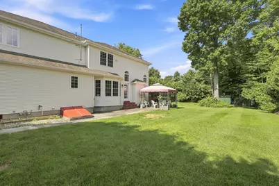 32 Waterford Dr, Westfield, MA 01085 - Photo 34