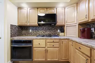 32 Waterford Dr, Westfield, MA 01085 - Photo 10