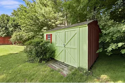 32 Waterford Dr, Westfield, MA 01085 - Photo 36