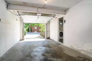 220 Kent St, Brookline, MA 02446 - Photo 20