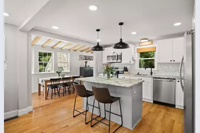 66 Center St, Raynham, MA 02767 - Photo 4