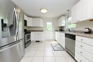 15 Sachem Dr, Bourne, MA 02562 - Photo 10