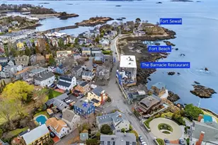 3 Circle St, Marblehead, MA 01945 - Photo 20
