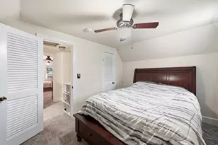 18 Tyler St, Boston, MA 02136 - Photo 18