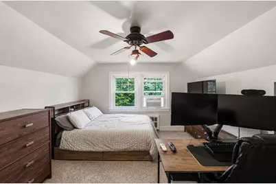18 Tyler St, Boston, MA 02136 - Photo 14