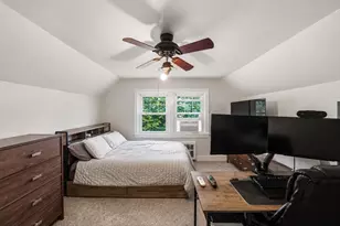 18 Tyler St, Boston, MA 02136 - Photo 14