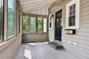 124 Hobart St, Hingham, MA 02043 - Photo 28
