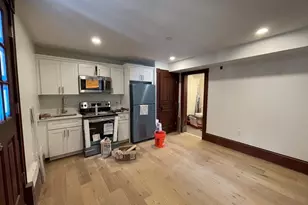 41 Summer St, Leominster, MA 01453 - Photo 2