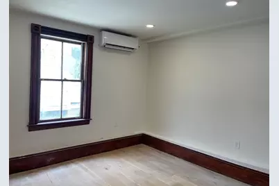 41 Summer St #4, Leominster, MA 01453 - Photo 4