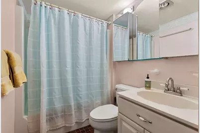 137 Franklin #203, Stoneham, MA 02180 - Photo 20