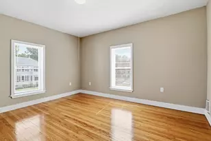 34 W School St, Westfield, MA 01085 - Photo 18