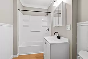 34 W School St, Westfield, MA 01085 - Photo 22