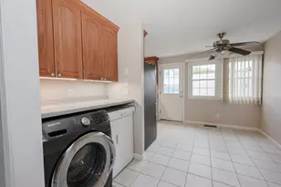24B Rockingham St, Lowell, MA 01852 - Photo 14