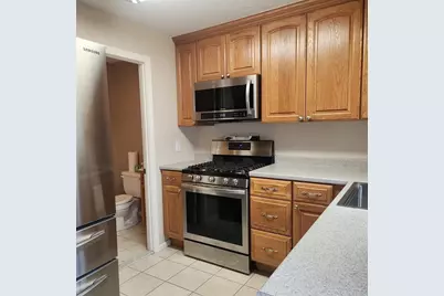 24B Rockingham Street #14, Lowell, MA 01852 - Photo 4